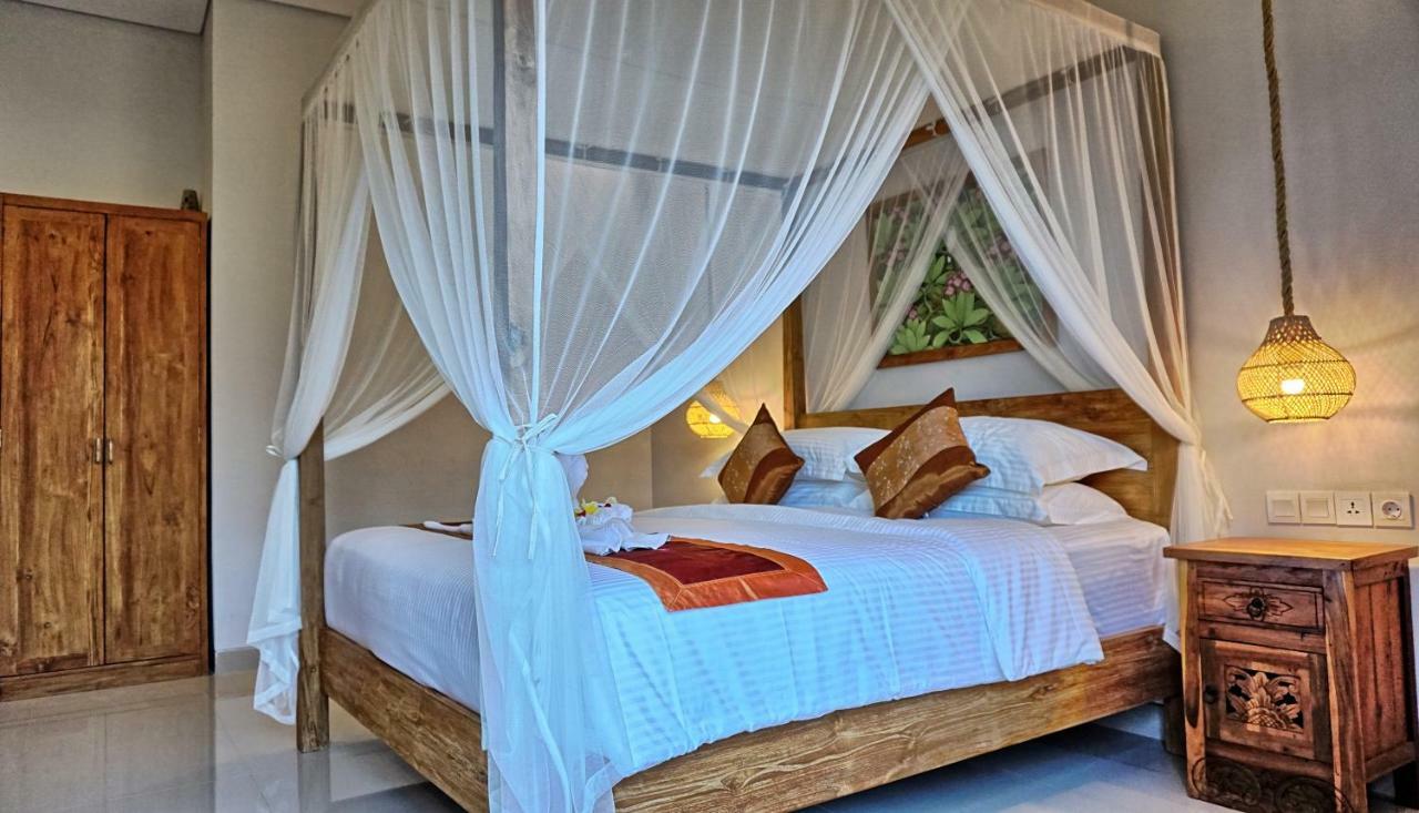 Sarayu Villa スミニャック エクステリア 写真